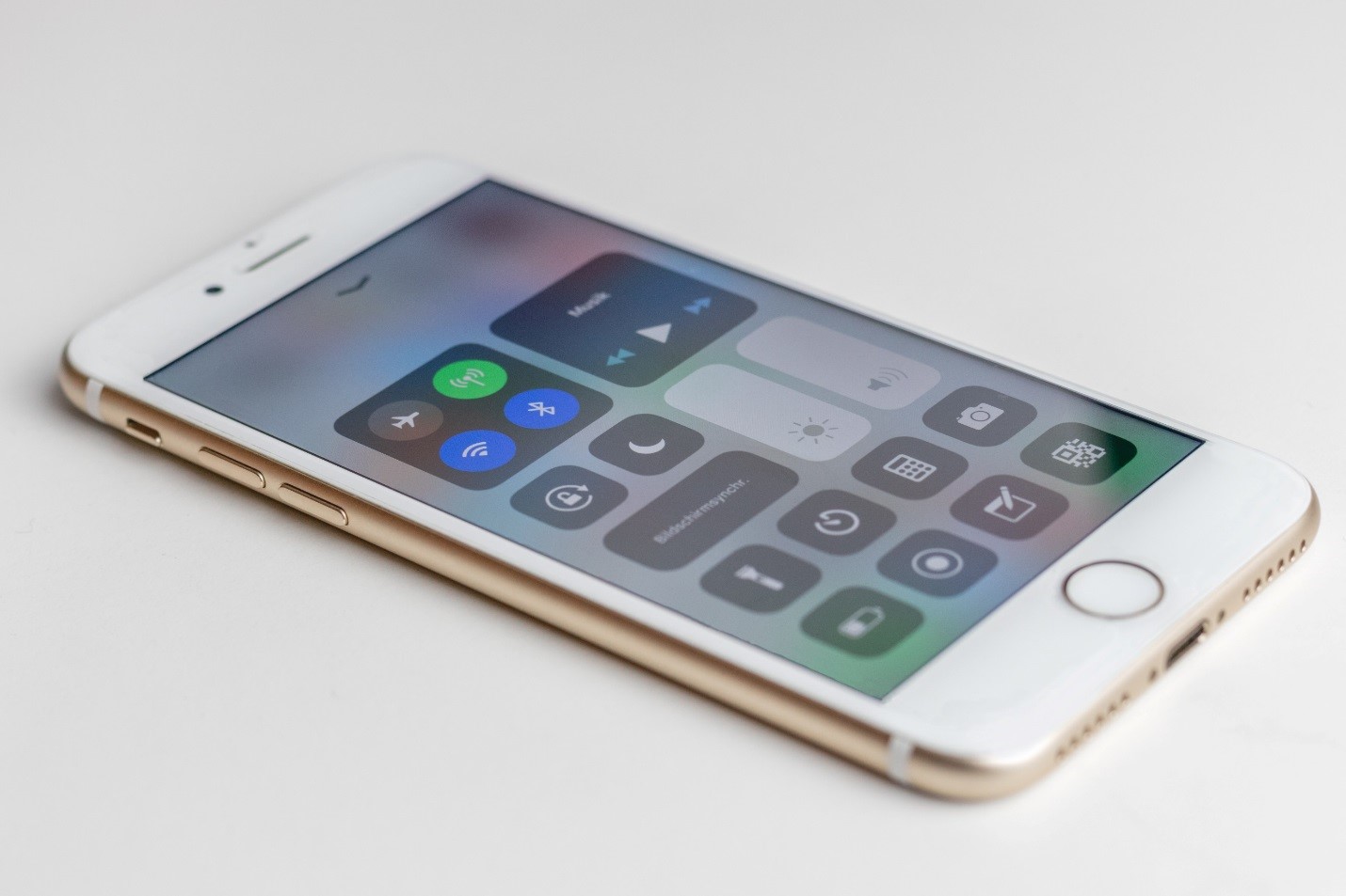 the pros of using a smartphone VPN the pros of using a smartphone VPN